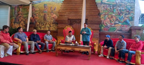 Ketua DPRD Kota Malang IMade Rian Diana Kartika Ajak Bukber Wartawan, IWO Malang Raya Beri Apresiasi