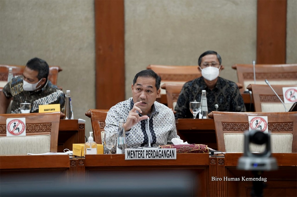 Rapat Kerja dengan Komisi VI DPR RI, Mendag RI: Stok Migor Kemasan Cukup, Pemerintah Subsidi Migor Curah