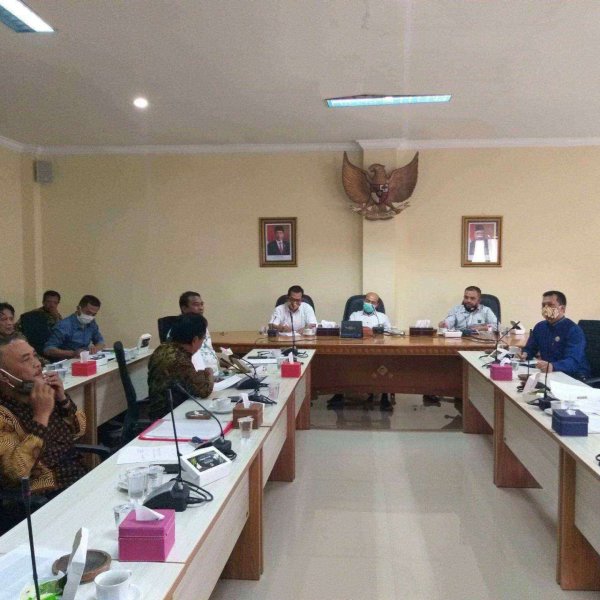Soal Dana Bantuan Covid-19, Kades se-Kota Batu Audiensi Bersama Wakil Rakyat