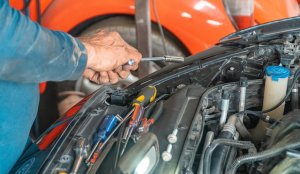 Cara Memilih Bengkel Mobil Untuk Pemula