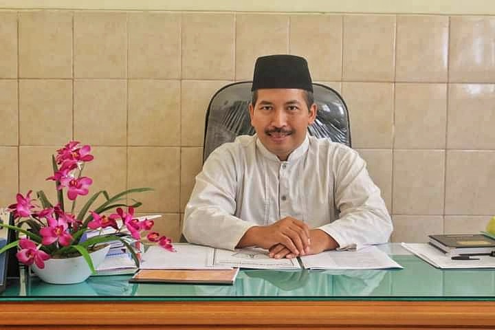 Dua Keprihatinan Pandemi dan Solusi Kombinasi, dr. Umar Usman Beri Pemaparan