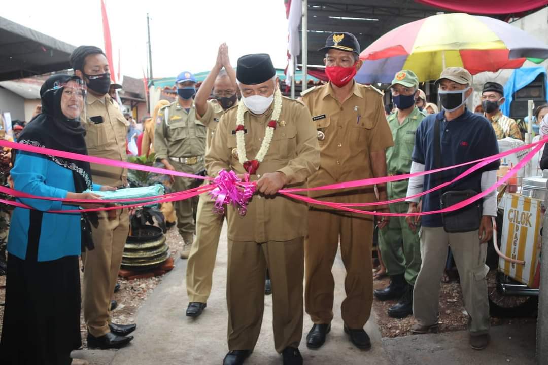 Bupati Malang Sanusi, Resmikan Pasar Rakyat Tradisional