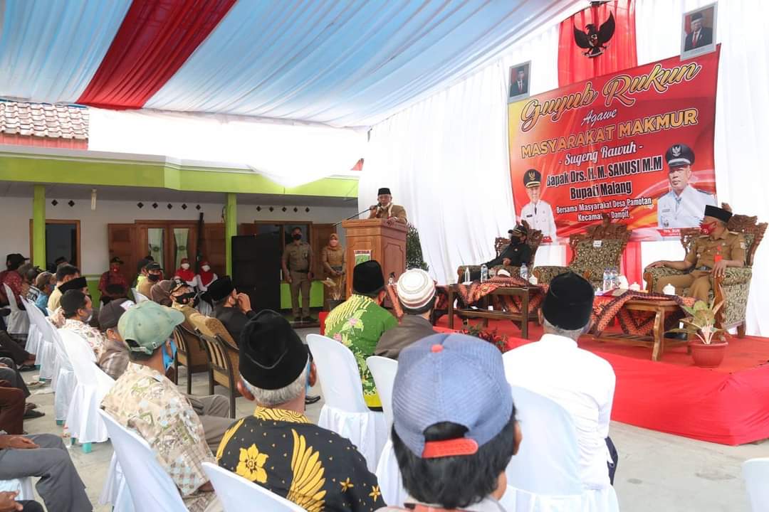 Bupati Malang Sanusi, Kunjungi dua Desa di Dampit