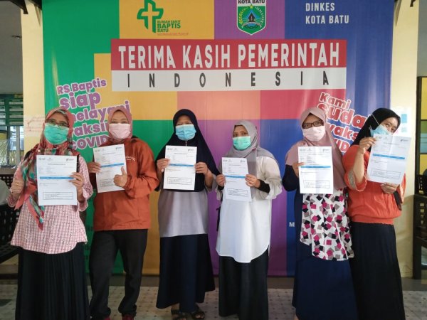 Guru SMP ISLAM 1 Batu (ISABA) Divaksinasi, Siap Jalankan PTM 