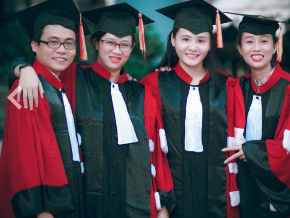 296 Mahasiswa UM Memilih Ikuti Wisuda Offline