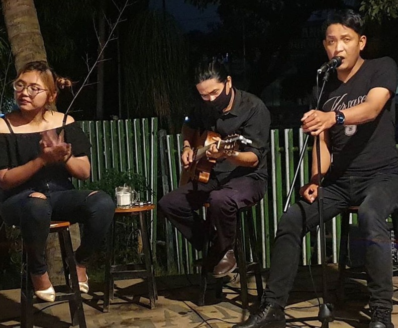 JJC, Cafe Anti Serem yang Hangat dan Yummy