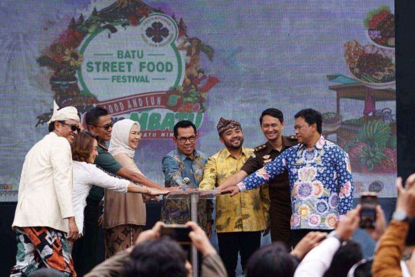 Berlangsung Sukses! Batu Street Food Festival #8 Tahun 2025, Hadirkan Ratusan Kuliner Premium Bintang Lima Harga Kaki Lima