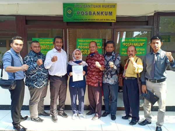 LBH PERADI Malang Raya, Somasi Toko Gadget Meteor Cell