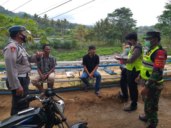 Operasi Yustisi, Polsek Ngantang Masih Dapati Masyarakat Tak Pakai Masker