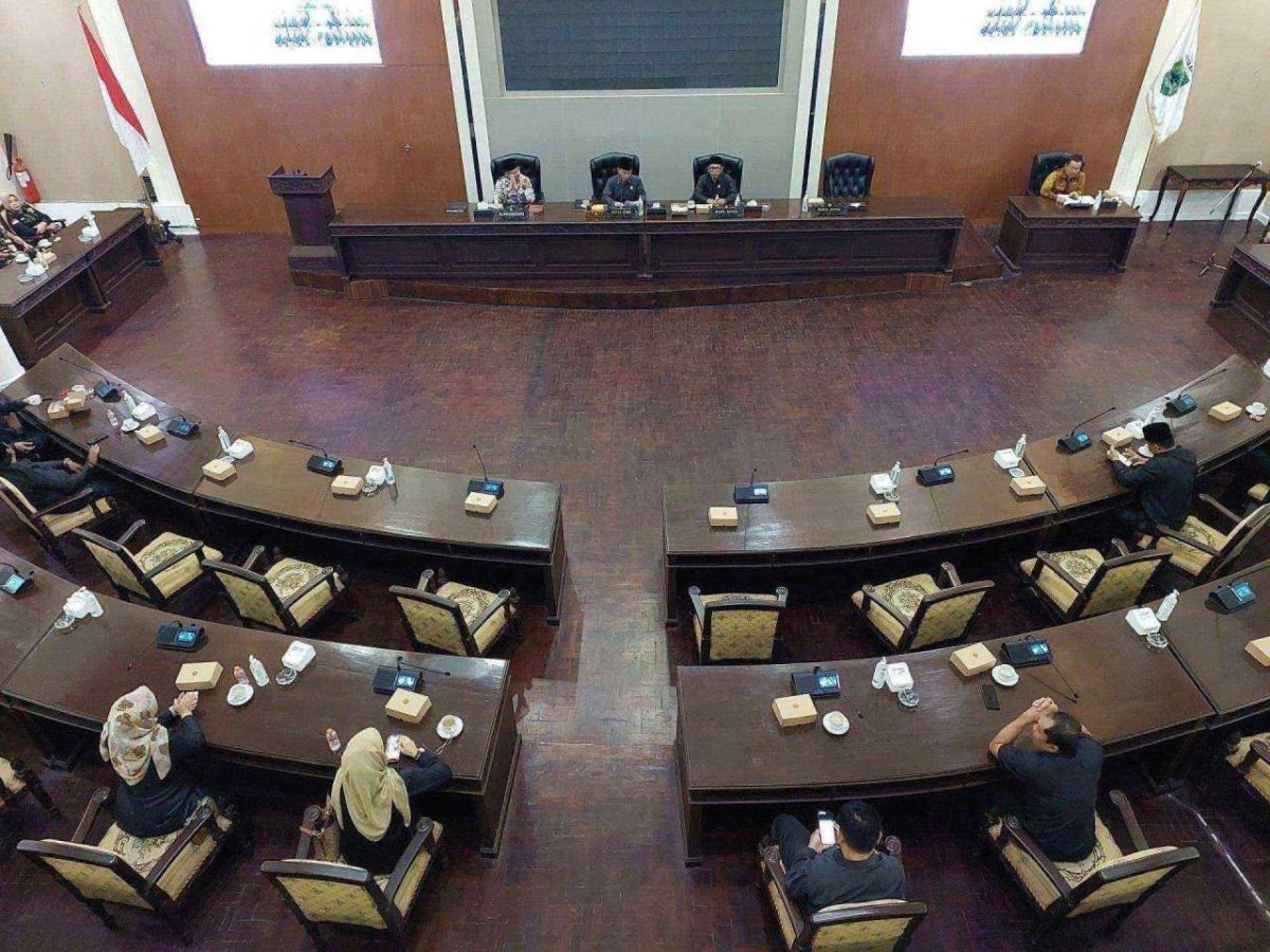 DPRD Kota Batu Gelar Rapat Paripurna LKPJ Tahun Anggaran 2022, Pj. Wali Kota Batu: Mari Bangun Kota Batu Berkelanjutan