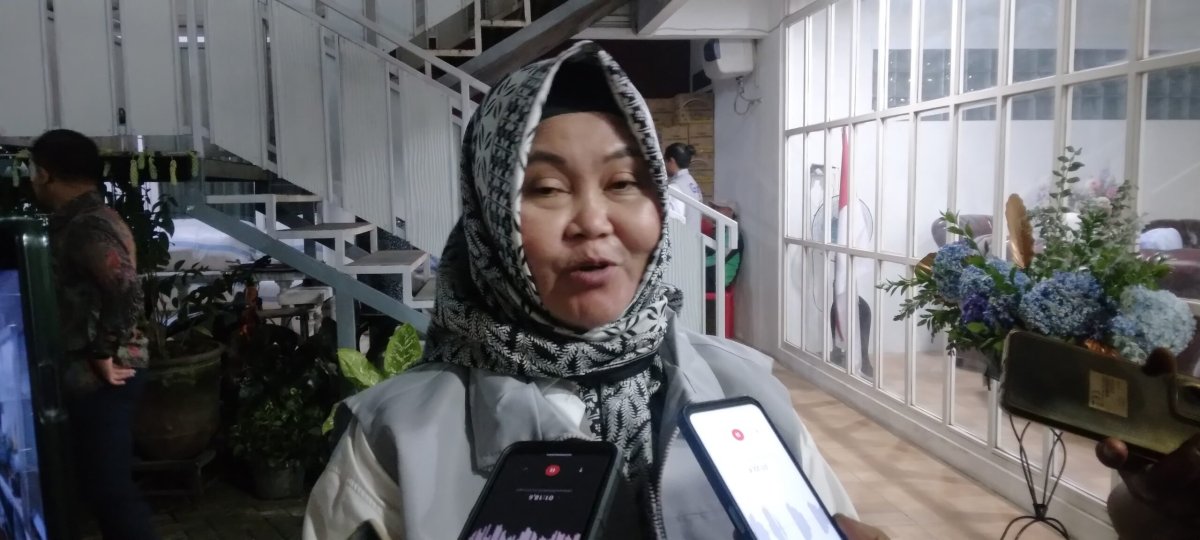 Irjen. Pol. (Purn.) Juansih, Ibunda Firhando Gumelar Berikan Doa Restu dan Dukungan Putranya Maju di Pilkada 2024