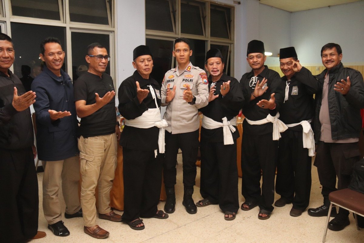Kapolres Batu AKBP Oskar, Amankan Kegiatan Acara Pengesahan Calon Warga PSHT Kota Batu