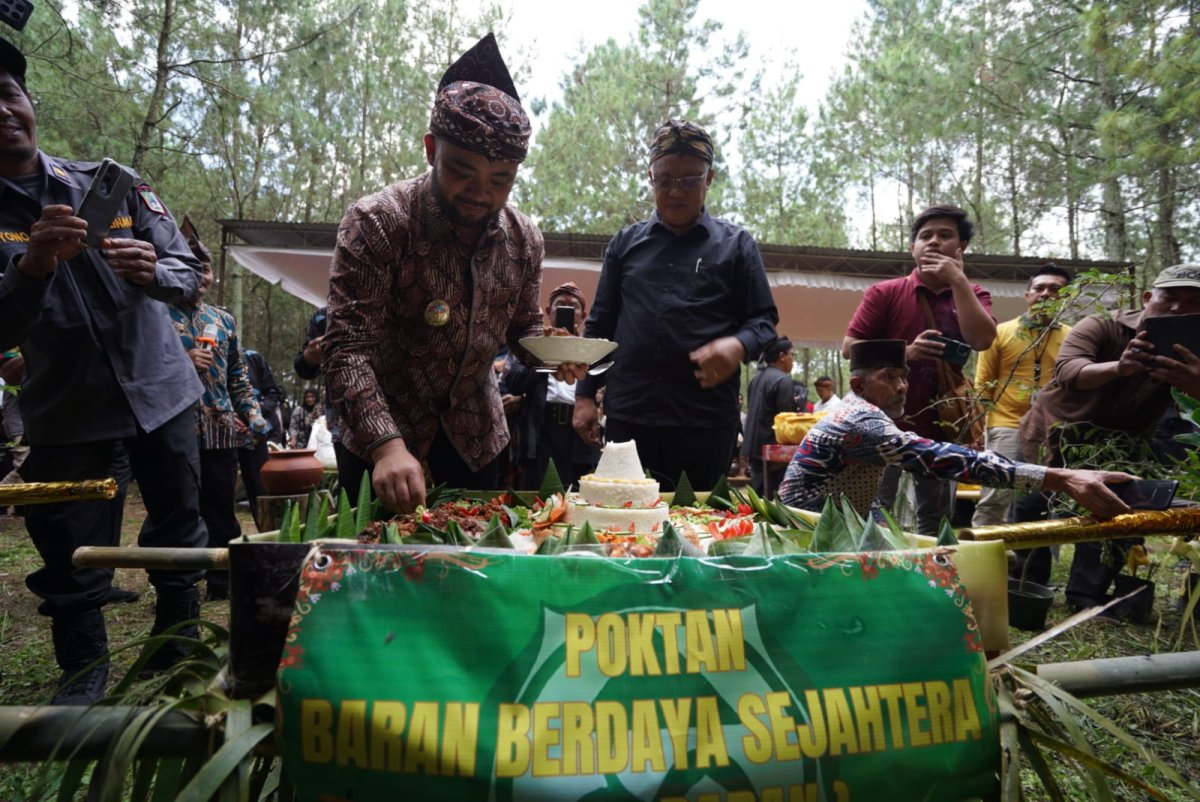 Selamatan Sumber Mata Air di Payung Pinus Jalibar, Sebagai Bentuk Wujud Ucapan Rasa Syukur