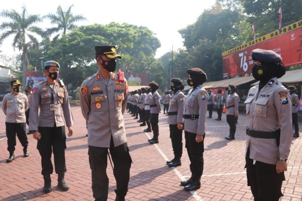 Kapolres Malang Pimpin Upacara HUT Polwan ke-73, dan Pengecekan Gaktibplin