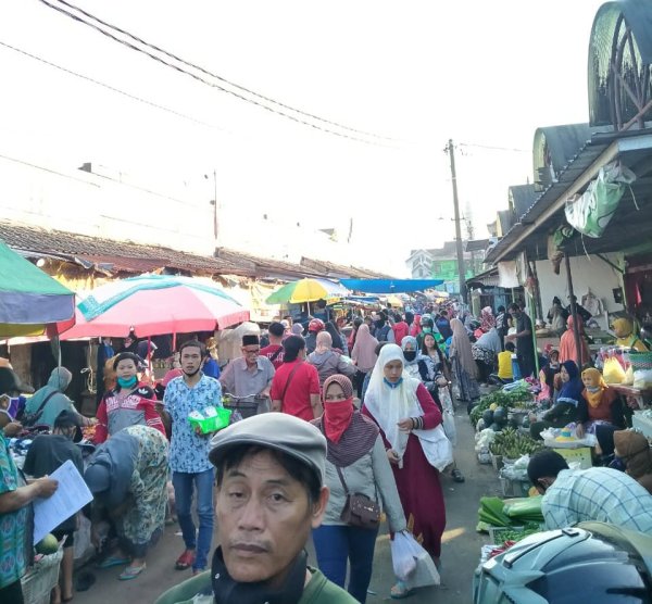 Selama PSBB, Bupati Malang Minta Pembatasan Pedagang Singosari Genap Ganjil