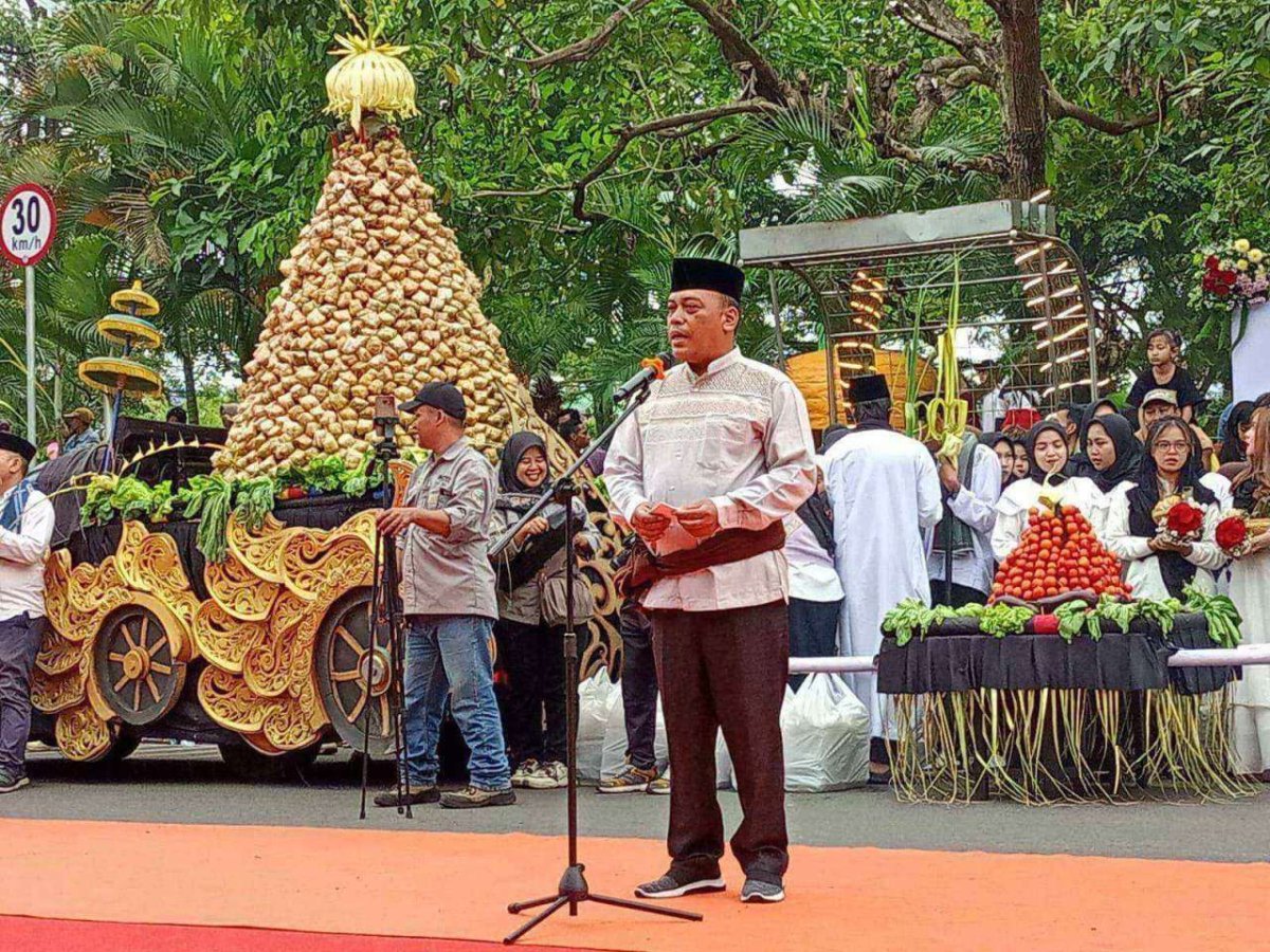 Disparta Pemkot Batu Gelar Grebeg Kupat Tumpeng Syawalan, Meriahkan Perayaan Idulfitri 1445 Hijriah