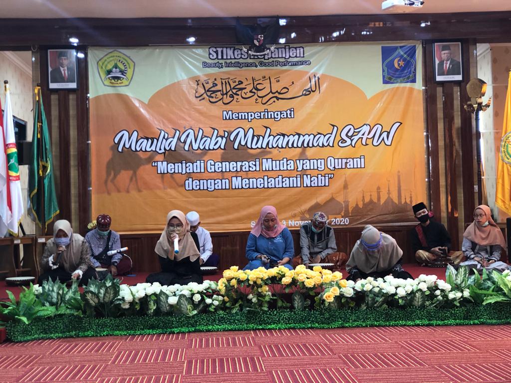 Ketua STIKes Kepanjen, Serukan Teladani Perilaku Nabi SAW