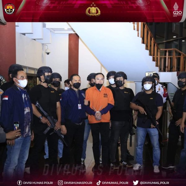 Bekerjasama dengan Kepolisian Diraja Malaysia, Polri Berhasil Tangkap DPO Bandar Judi Online