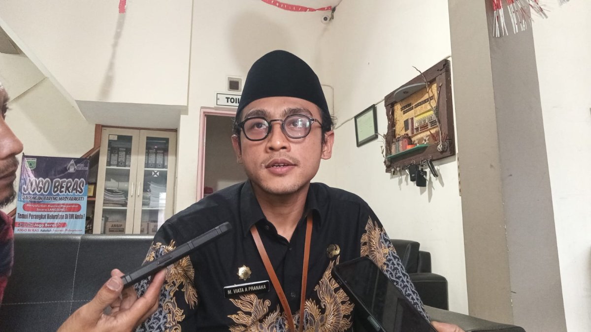 Bantu Pengelolaan Sampah, Lurah Sisir Vyata Arya Pranaka Diapresiasi Pedagang dan Warga