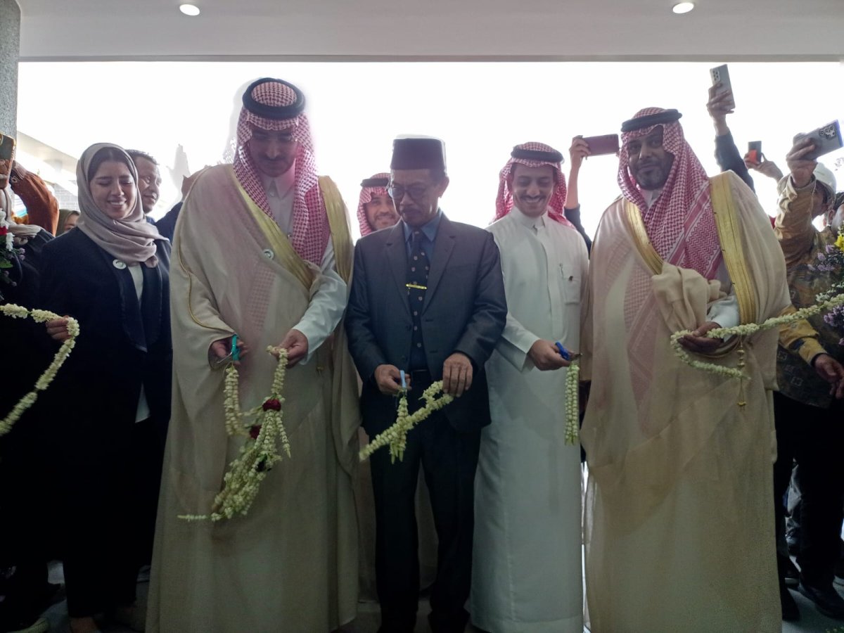 CEO SFD, Sultan Abdulrahman Almarshad, Resmikan Gedung Arrahim FKIK Kampus 3 UIN Malang
