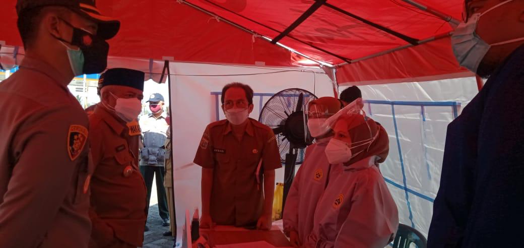 Dukung PPKM Darurat, Mahasiswa STIKES Kepanjen Jaga Posko Check Point