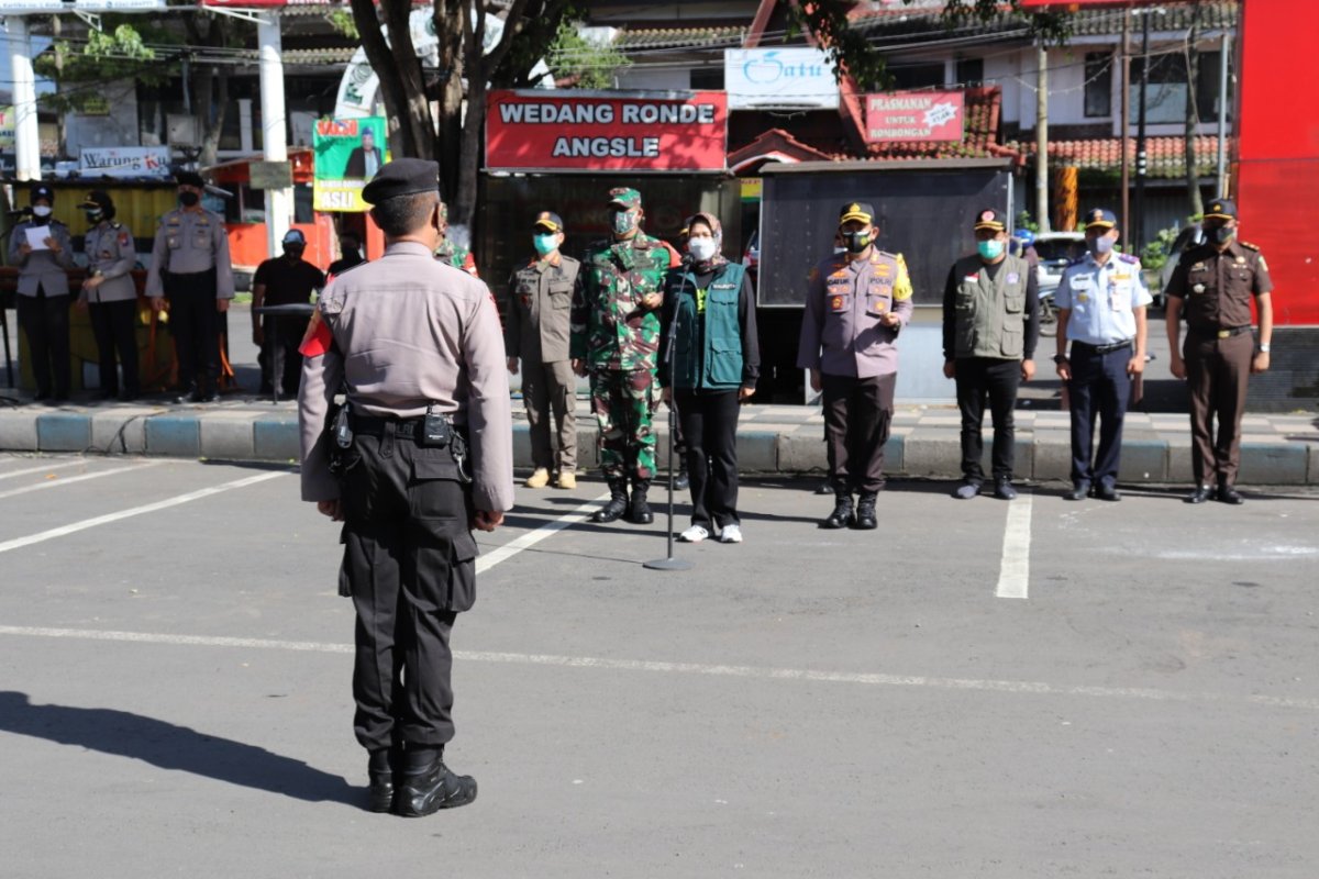 Polres Batu Gelar Apel Pengamanan Tahun Baru 2021
