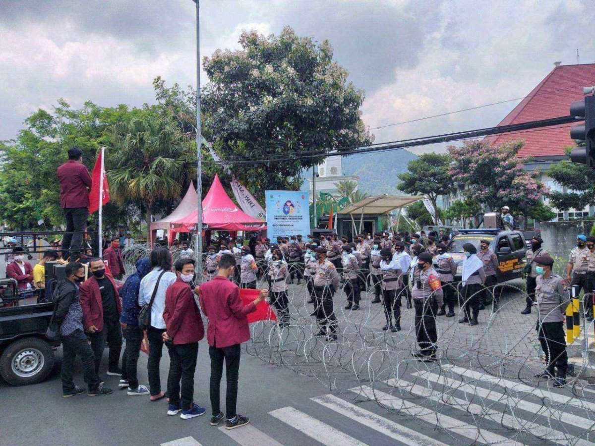 IMM Malang Raya Demo Tolak UU Cipta Kerja, Kapolres Batu Apresiasi