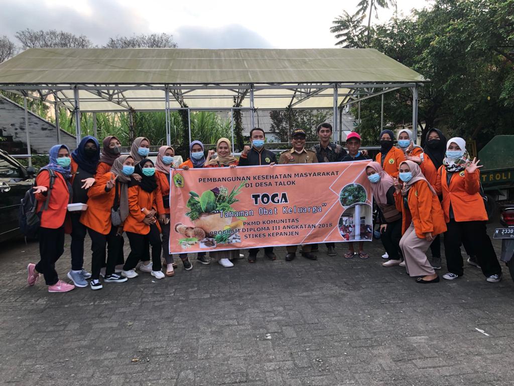KKN, Mahasiswa Keperawatan STIKES Kepanjen Jalankan Program TOGA