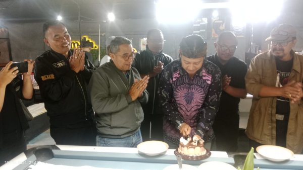 Rayakan HUT ke-1, Penasihat Hukum jurnalnusa.com Andi Rahmanto, S.H Imbau Pilkada Serentak 2024, Media Harus Netral
