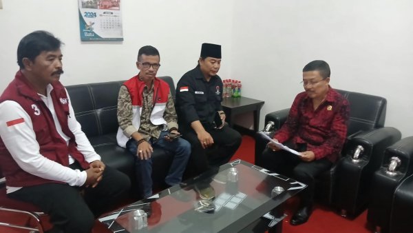 Dukung Netralitas TNI-Polri Pilkada 2024, DPC PDI Perjuangan Kota Batu Bakal Pasang Banner Putusan MK 136/2024