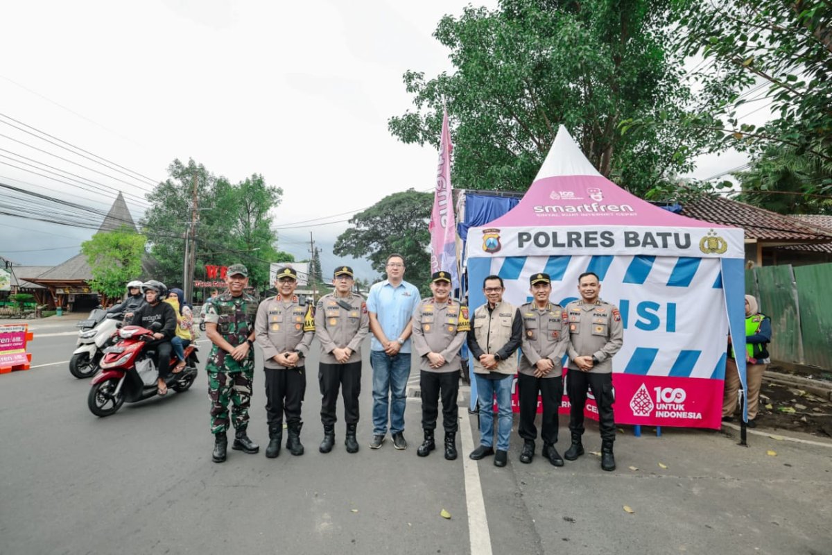 Wakapolda Jatim, Brigjen Pol. Pasma Royce Tinjau Pos Tim Urai di JTP 3, Pastikan Kesiapan Pengamanan Arus Mudik dan Libur Lebaran 2025