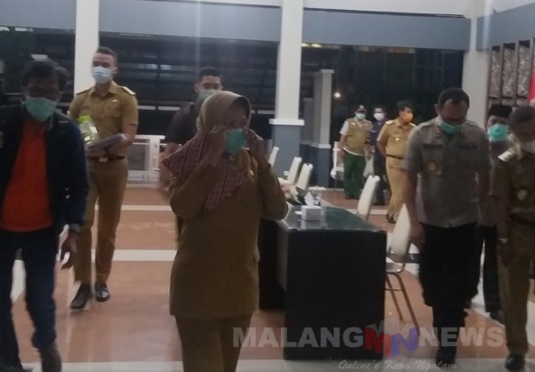 Cegah Covid-19, Pemkot Batu Berlakukan Social Distancing