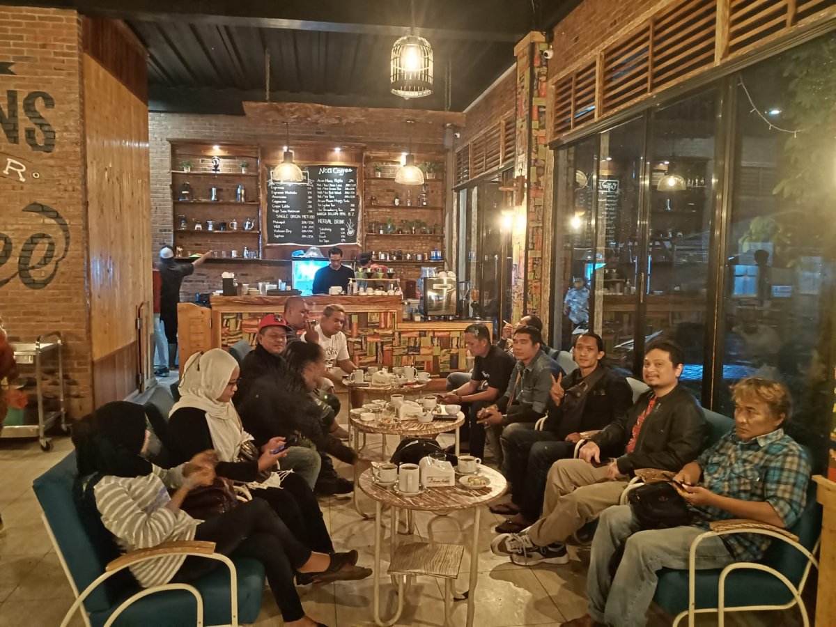 Boosting Media Promosi, Manajemen Arum Manis Restaurant Ajak Bukber Wartawan