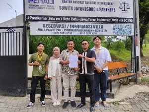 Pedagang Alun-Alun Kota Batu Beberkan Bukti Transfer Dugaan Pungli dan Jual Beli Stan ke Polisi