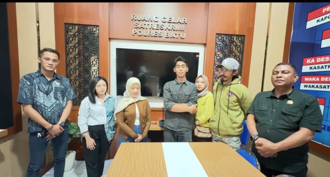 Satreskrim Polres Batu Berhasil Mediasi Perselisihan Tetangga Bakar Sampah yang Viral di Medsos, Lewat Restorative Justice
