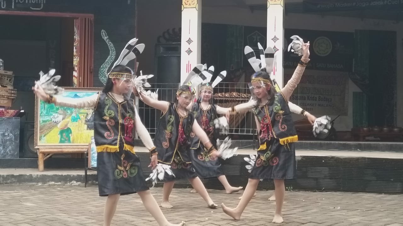 festival skala kampung pertama sebagai event wisata di Kota Malang